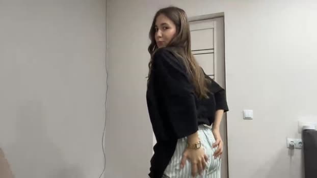 jimmyholtzman 02-01-2026 ass Female