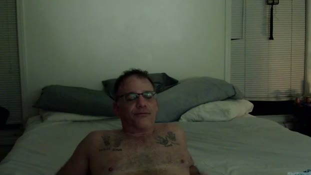 trickquestion 04-01-2026 bigcock Couple