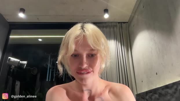 golden_alinee 04-01-2026 Video Female