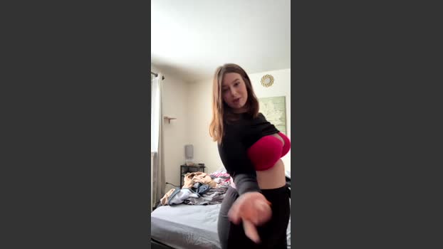 funflirt97 05-01-2026 kiss Couple