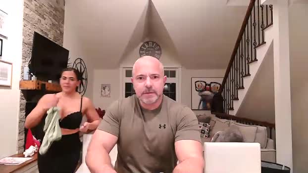 3totangox 08-01-2026 gag Couple