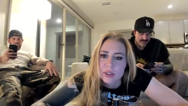 taylorxxxrae 11-01-2026 fingers Couple