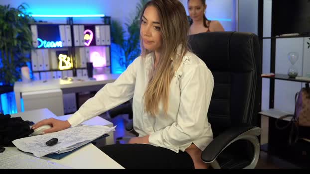 babesgowild 12-01-2026 fingering Female