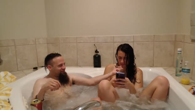 violethooper 15-01-2026 Video Couple