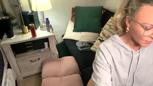 cumguzzlingskank 26-01-2026 sex Couple