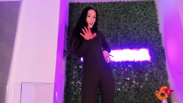 hotfallingdevil 29-01-2026 yummy Female