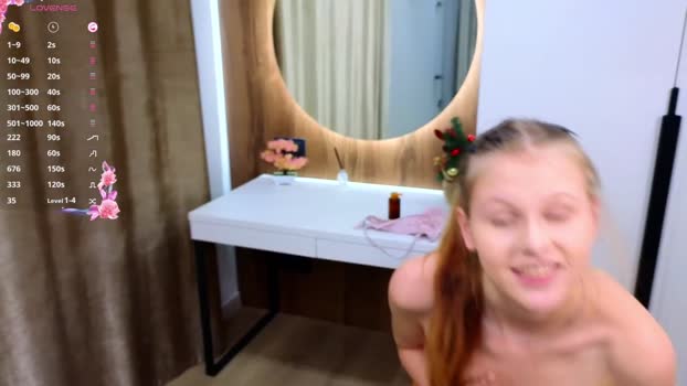 jeanninebeall 04-02-2026 striptease Female