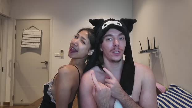 alexfilmx 05-02-2026 big Couple