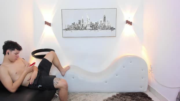 naughty_pearls 05-02-2026 lickpussy Couple