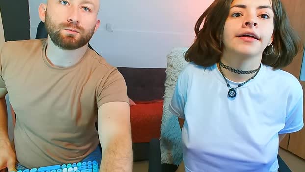 holly_and_honey_69 07-02-2026 fingers Couple