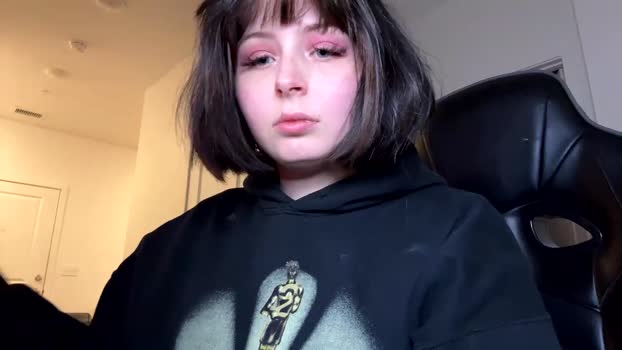 babyblue0194 09-02-2026 beauty Female