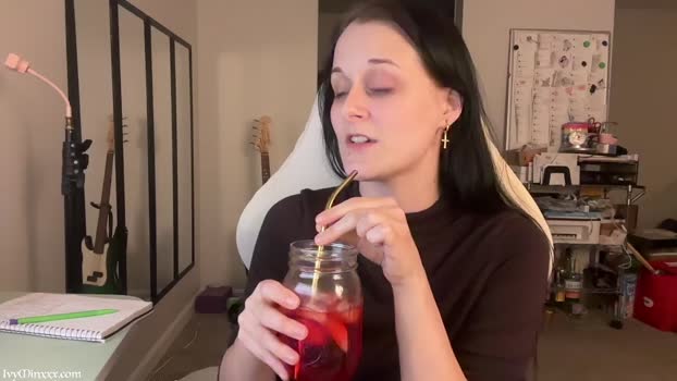ivyminxxx 11-02-2026 suck Female
