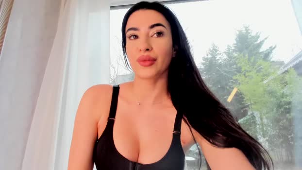 naila18 11-02-2026 striptease Female