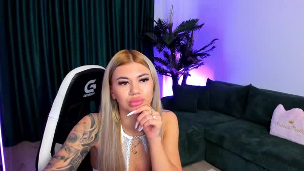 xpuka 11-02-2026 sexybody Couple
