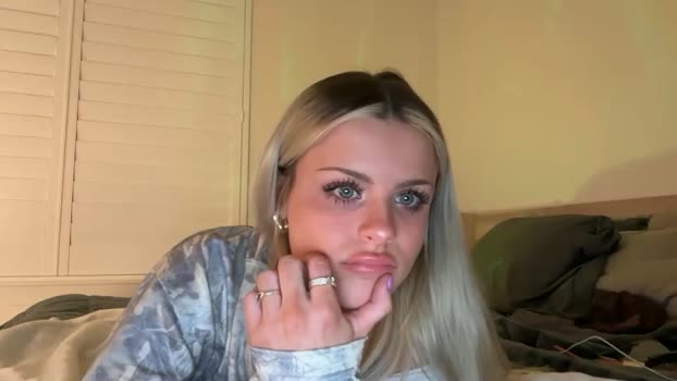 ella_hill 13-02-2026 Topless Female