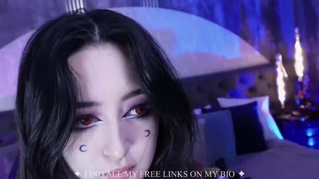 charlotte_germanotta_ 25-02-2026 show Female