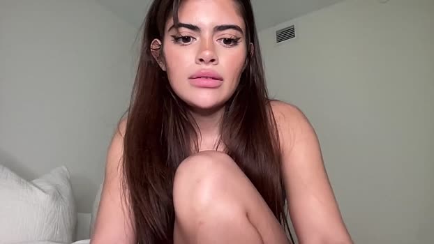 poutyselena 28-02-2026 fuck Female