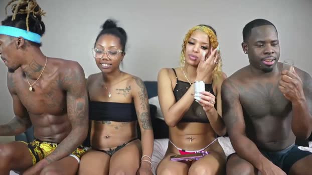 sosabless 28-02-2026 striptease Couple