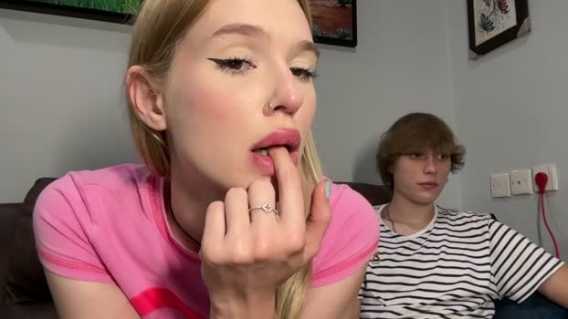 pussymoneywet 07-03-2026 tits Couple