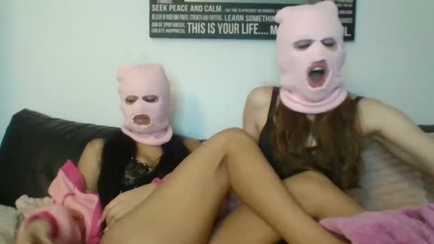 twogirlls 09-03-2026 jerkoff Couple
