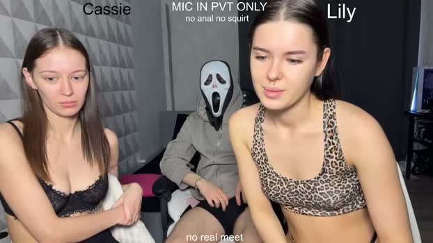 x_leon_ 10-03-2026 ass Couple