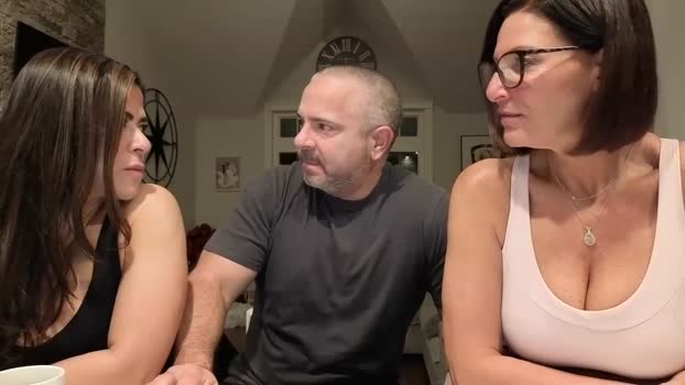 3totangox 12-03-2026 spank Couple