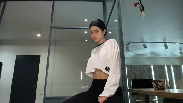 milla_bella 19-03-2026 lickpussy Female