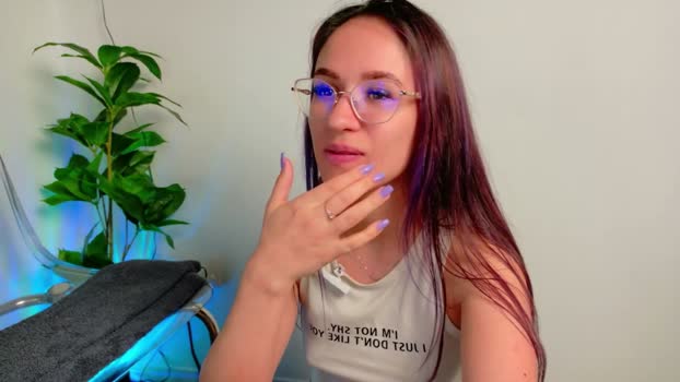 nicoleirisxxx 25-03-2026 fingers Female