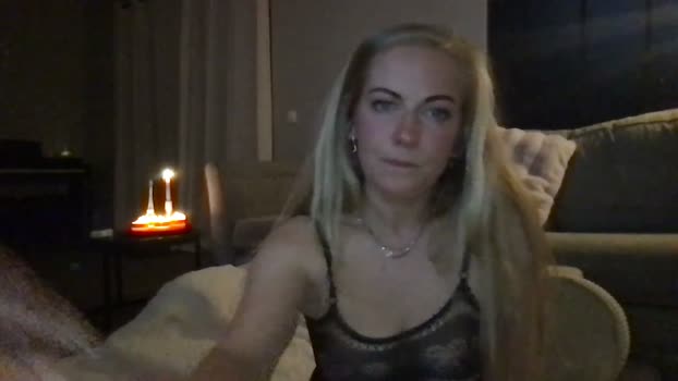 littleblonde_l 26-03-2026 kink Couple