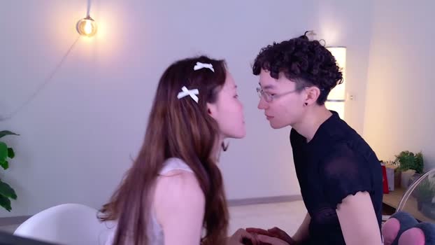 pinktwinss 28-03-2026 fuckass Couple