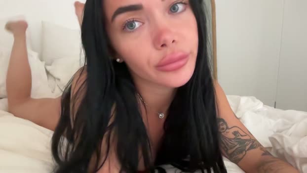 paigemckinnon 31-03-2026 Video Couple