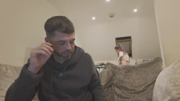 essexcouple88 01-04-2026 Show Couple