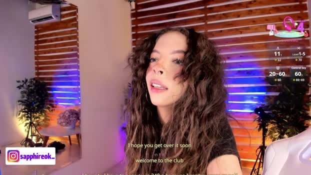 sapphire_venus 02-04-2026 kissing Female