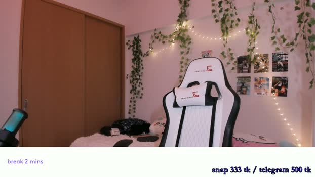 vivian_qwerty 05-04-2026 toys Female