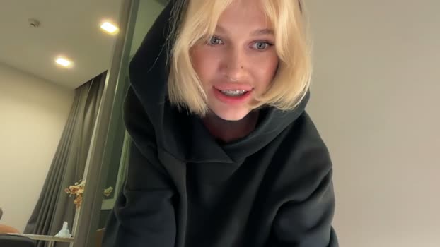 golden_alinee 05-04-2026 fuckpussy Female