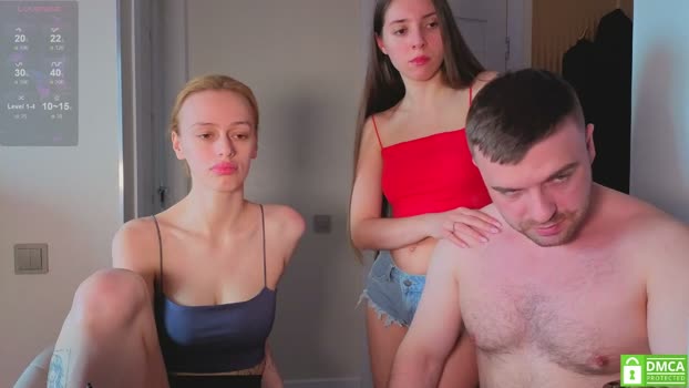 ihavepaws33 06-04-2026 amateur Couple