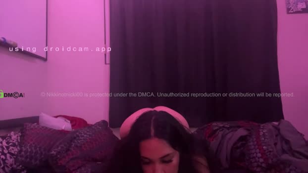 nikkinotnicki00 06-04-2026 deep Couple