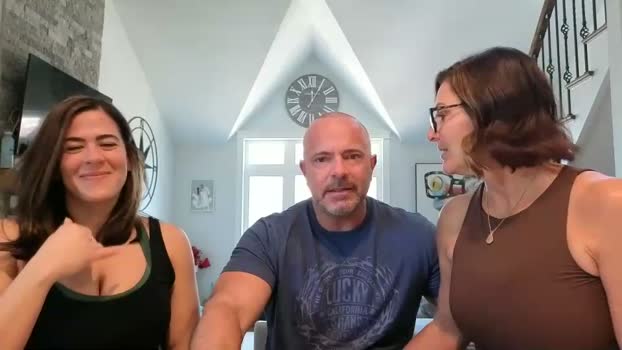 3totangox 12-04-2026 spanking Couple