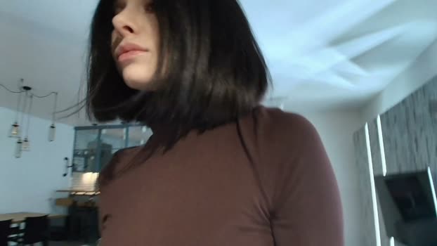 milla_bella 13-04-2026 spanking Female