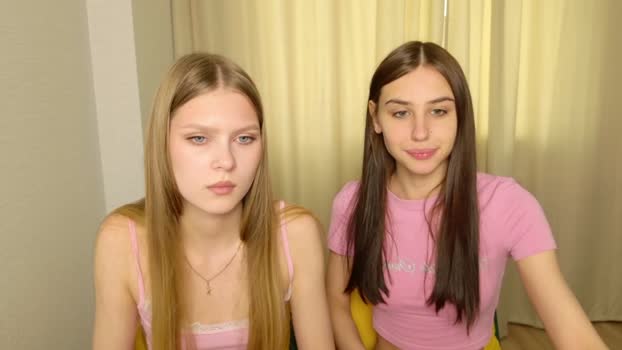 alexialunaris 14-04-2026 Nude Couple