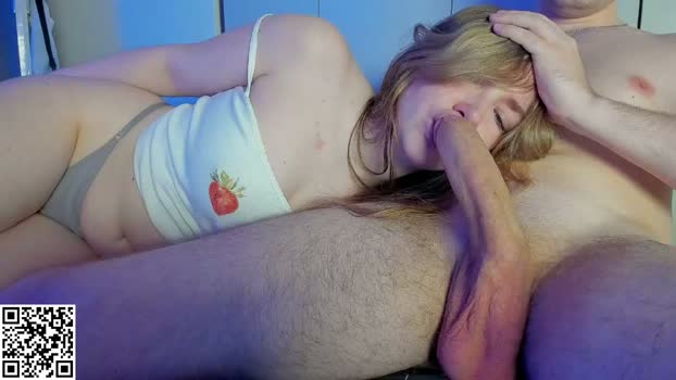 alicekaneky_xx 14-04-2026 boobs Couple