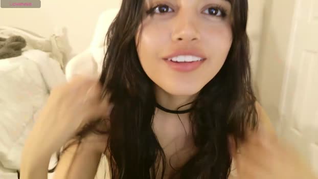 elisparadisex 15-04-2026 fingering Female