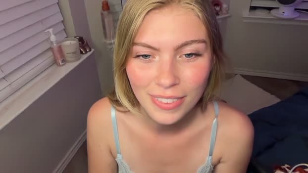 elliee81 15-04-2026 Video Female