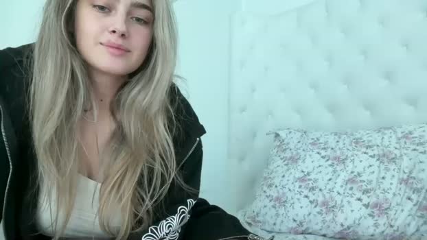 mkaloyanov7 14-04-2026 striptease Female