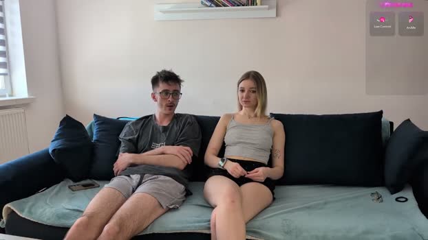 vibex2 15-04-2026 fuck Couple