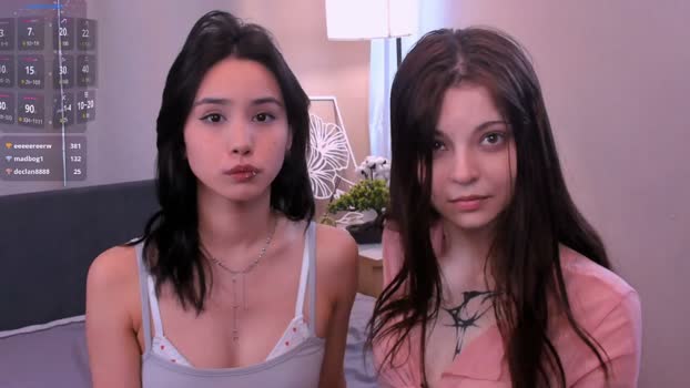 dainalargena 16-04-2026 boobs Couple