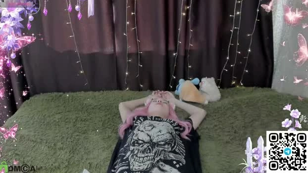 ollie_baird 17-04-2026 Live Webcam spanking fingering
