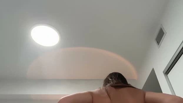 elenahere4u 18-04-2026 Live Webcam Pretty fuck