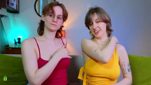 jitoon_exe 17-04-2026 Live Webcam play horny