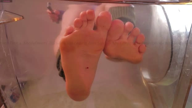 mollyflwers 17-04-2026 Live Webcam Recorded kinky